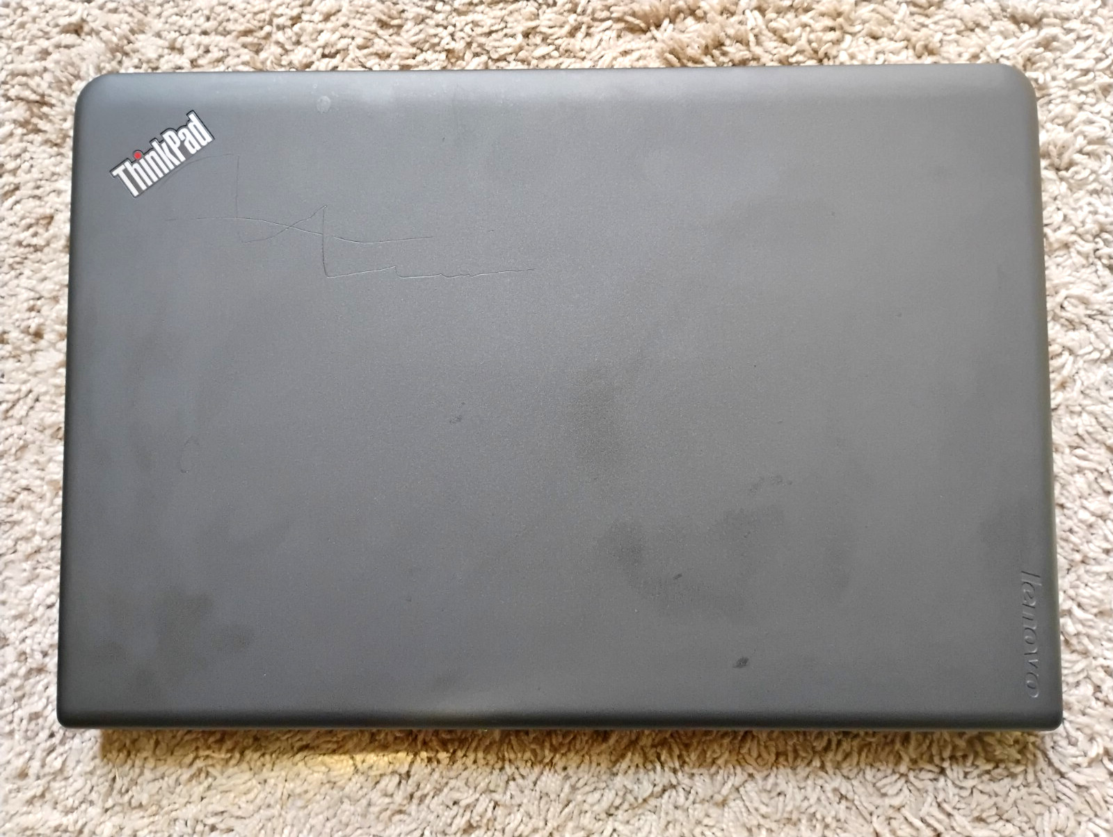 Lenovo ThinkPad E565 AMD A6-8500P 1.6GHz 8GB 500GB HDD 15.6″ w/Charger 20EYCTO1W