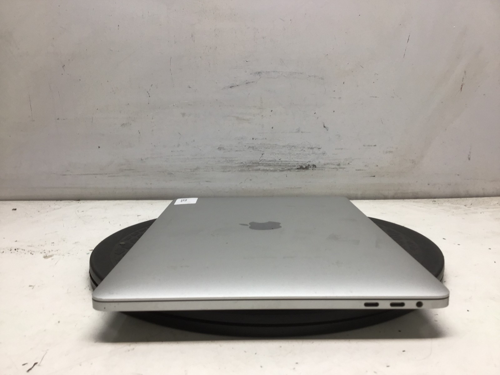Apple MacBook Pro A1989 Intel Core i5 2.3GHz 16GB 500GB SSD