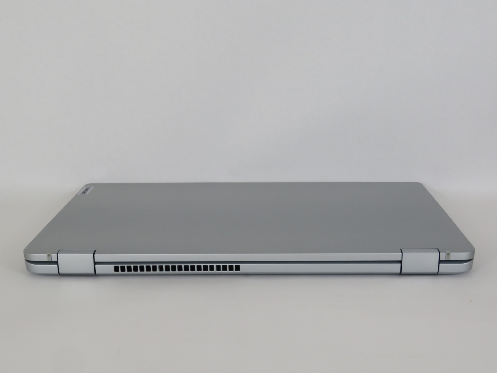 Lenovo Ideapad Flex 5 16IAU7 16in i5-1235U 16GB RAM 512GB SSD W11