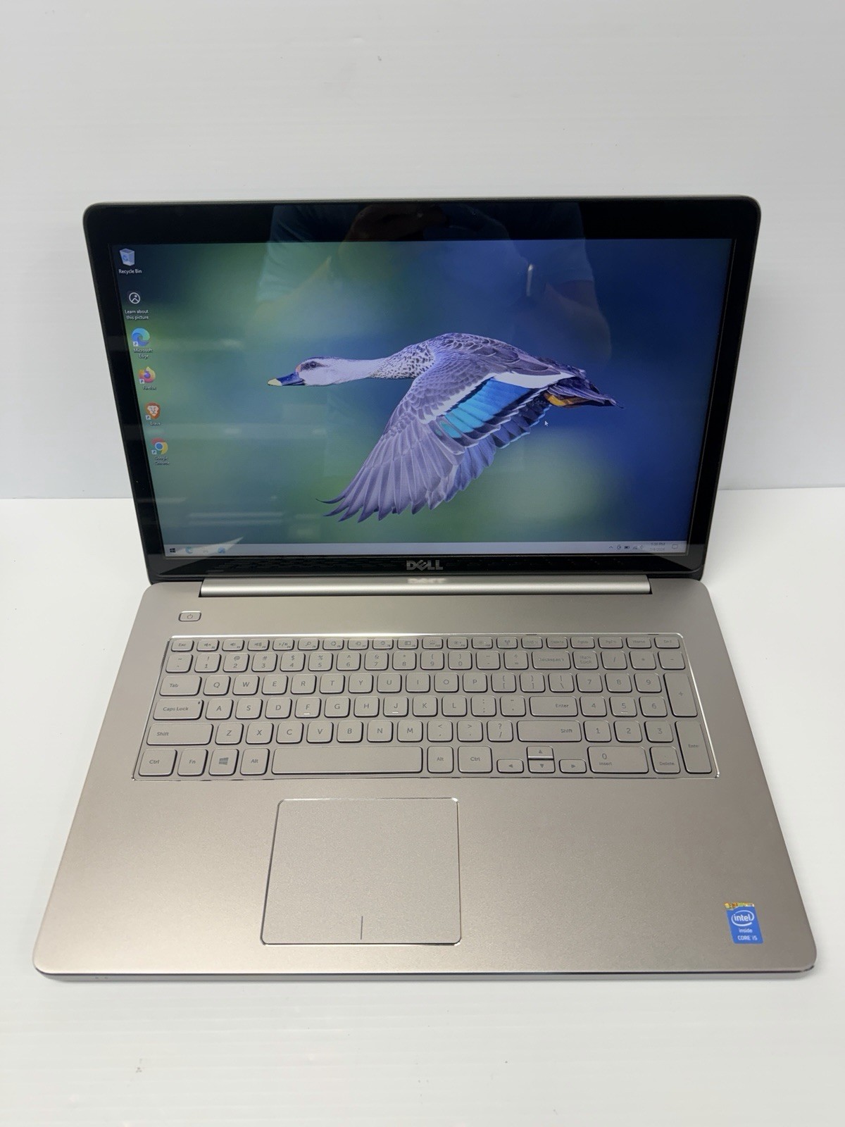 Dell Inspiron 17 7737 – Intel i5-4200U | 8GB RAM | 256GB SSD | 17.3″ | Win10