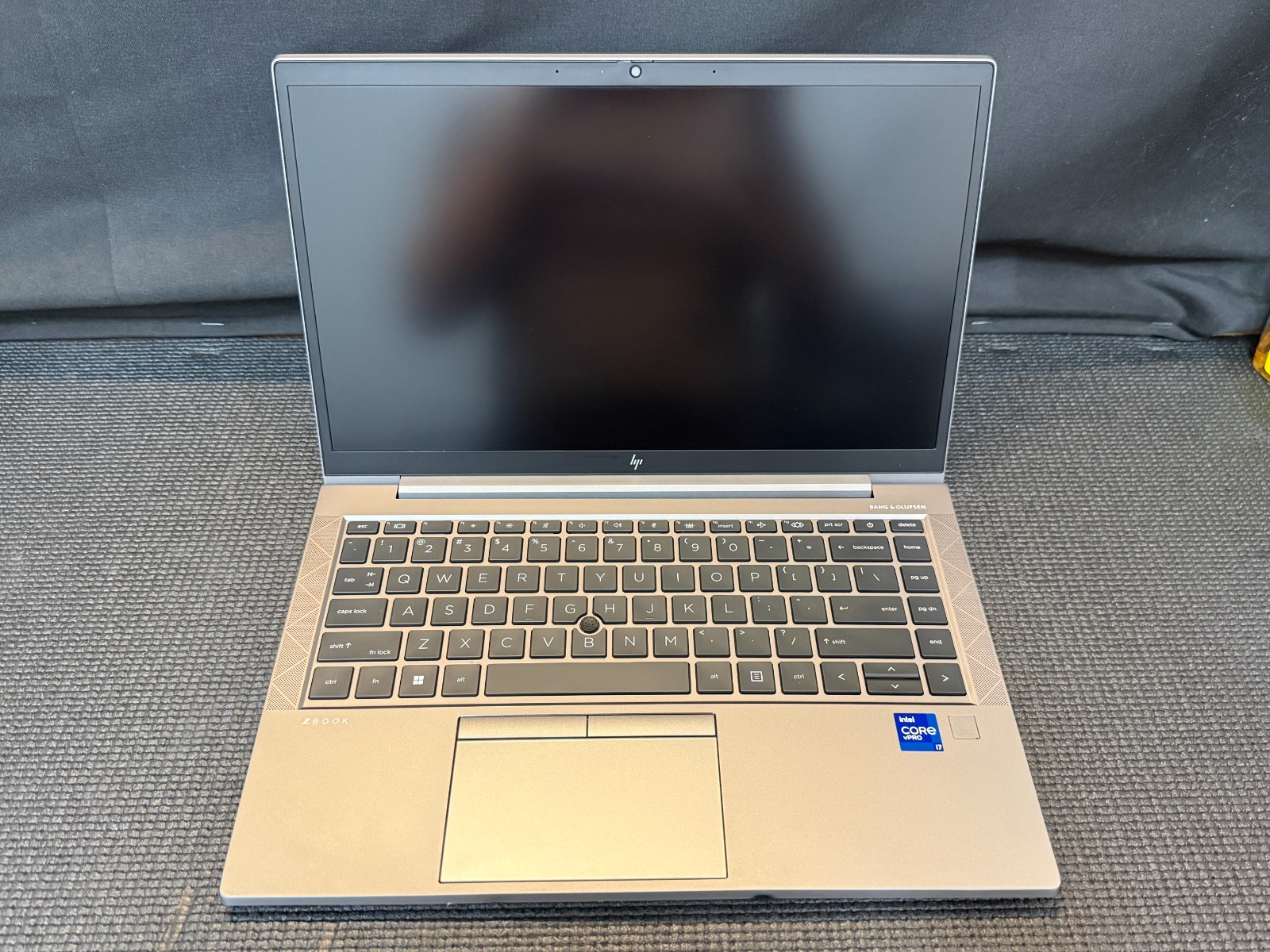 HP ZBook Firefly G8 14″ Intel Core i7-1185G7 3.0 GHz 16GB RAM 512GB M.2 Laptop