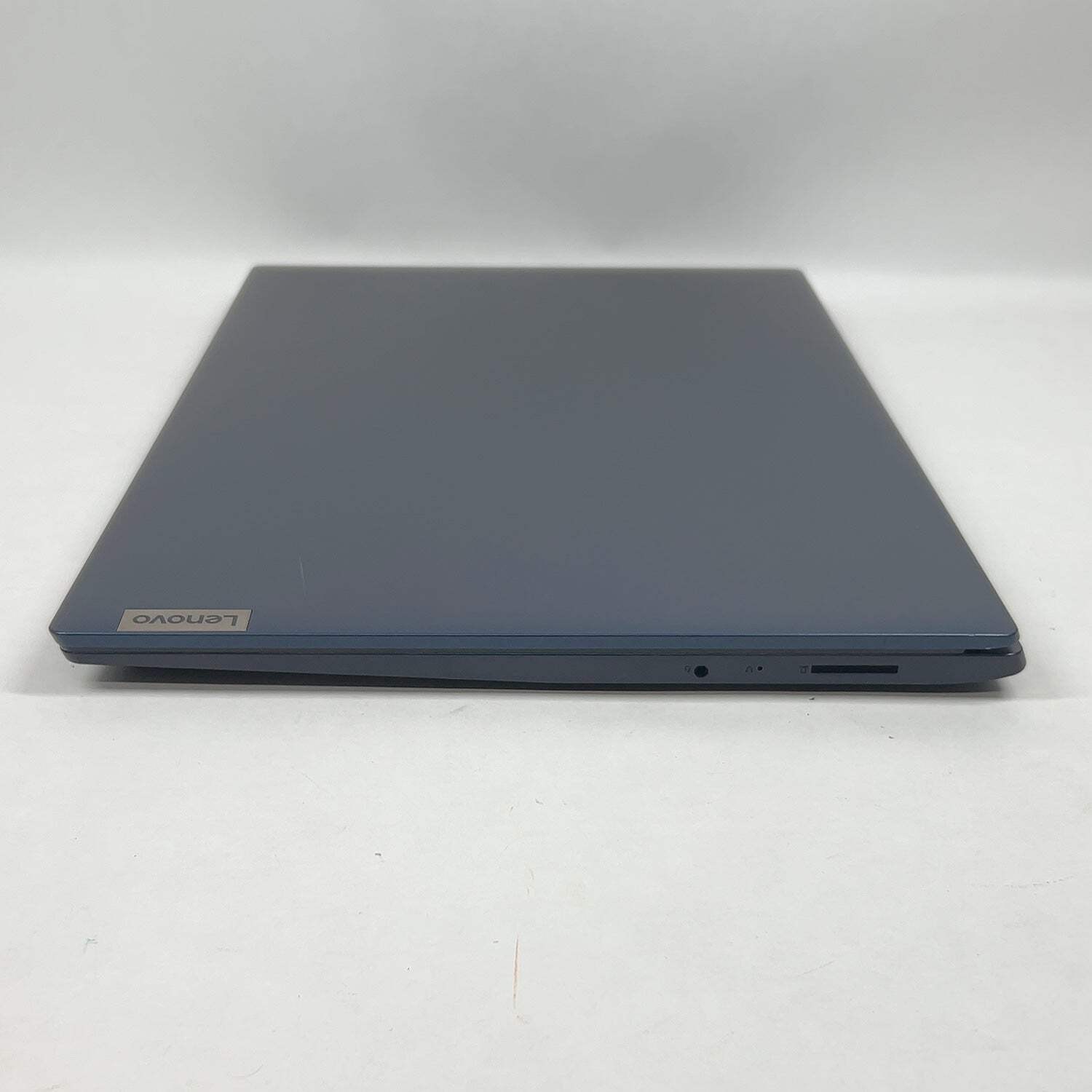 Lenovo IdeaPad 3 15.6″ i5-1035G1 2.4GHz 8GB RAM 1TB SSD
