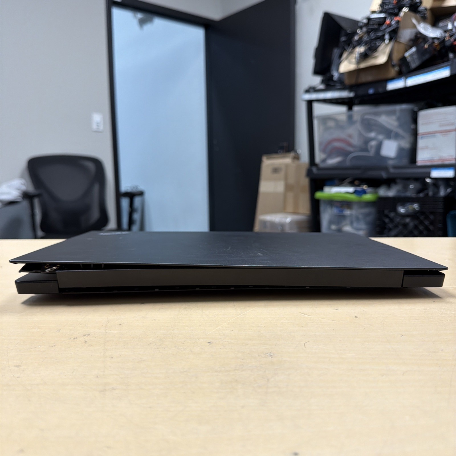 *PARTS Lenovo ThinkPad E590 i5-8265U 8GB RAM NO HD/OS
