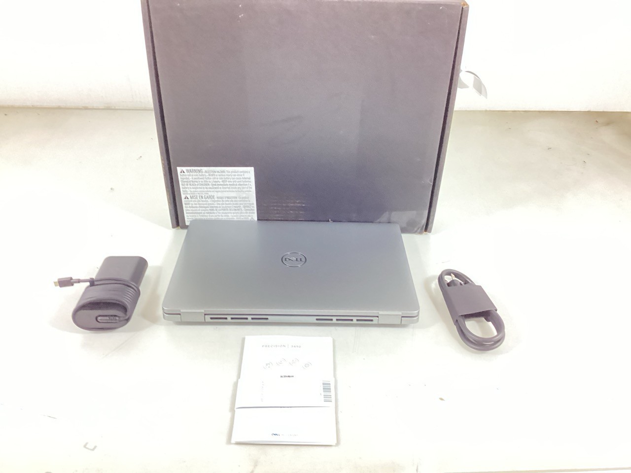 Dell Precision 3490 14″ FHD Ultra 7 165H 32GB 512GB SSD WiFI 6E W11P – YPR31