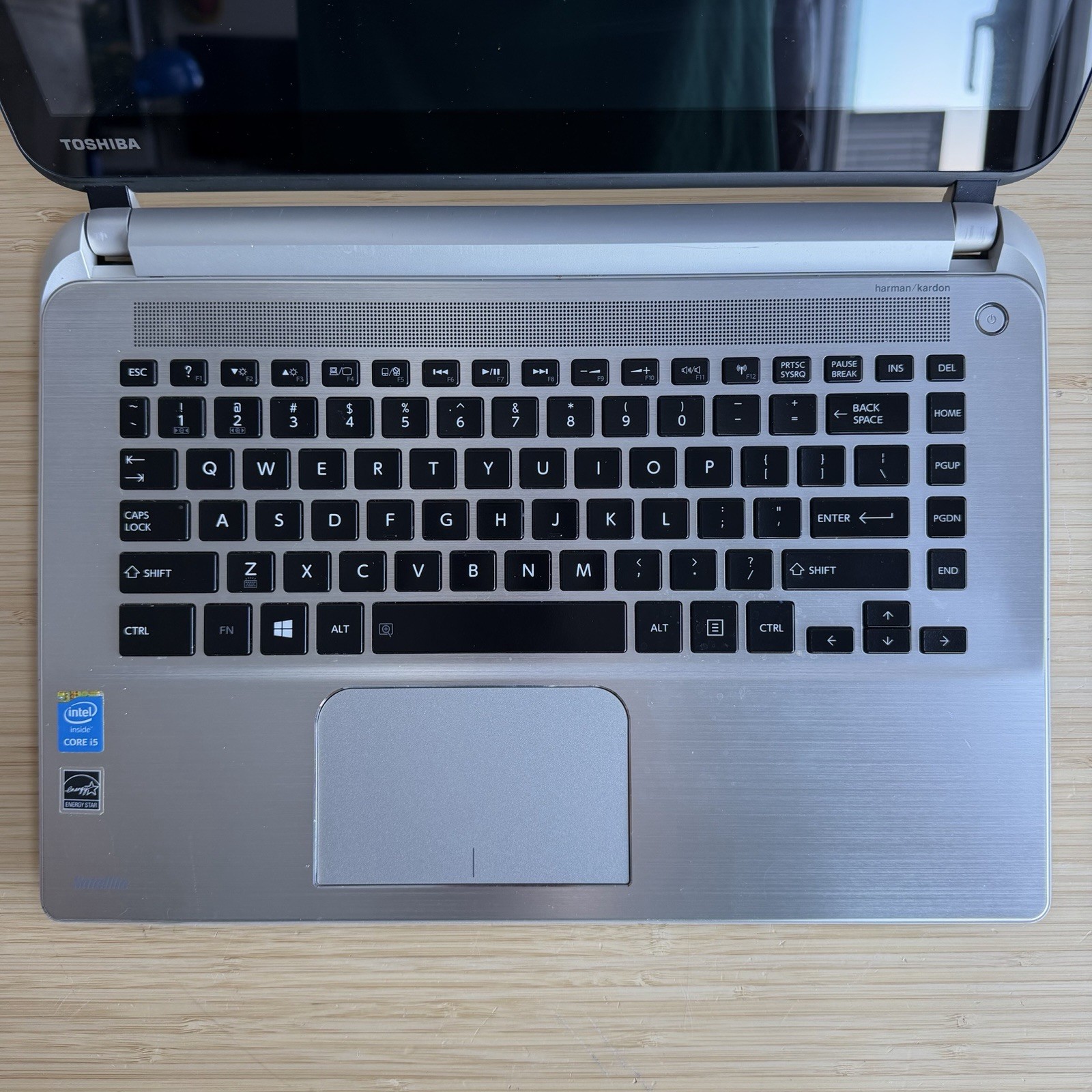 Toshiba Satellite E45T-B4300 i5-4210U 8GB Ram Intel Core I5 Touch Laptop