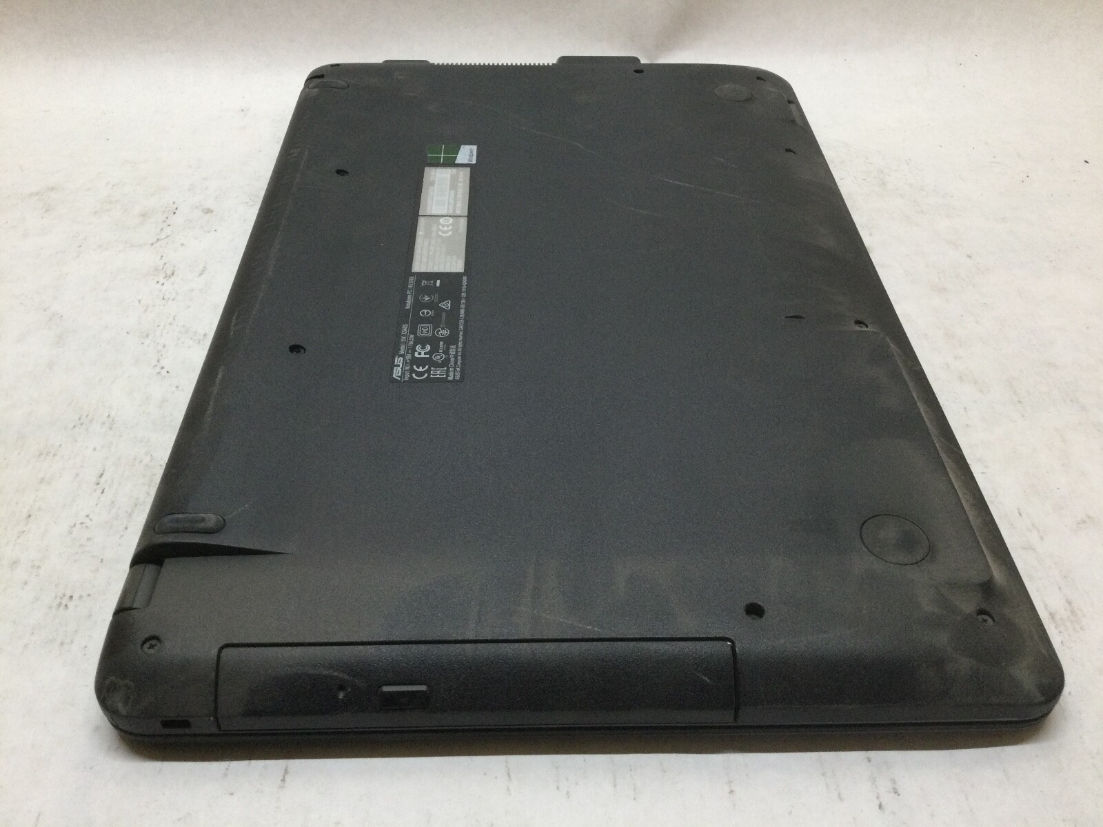ASUS NOTEBOOK X540S – 4GB RAM – INTEL PENTIUM – POWERS ON/BIOS LOCKED – READ -BB