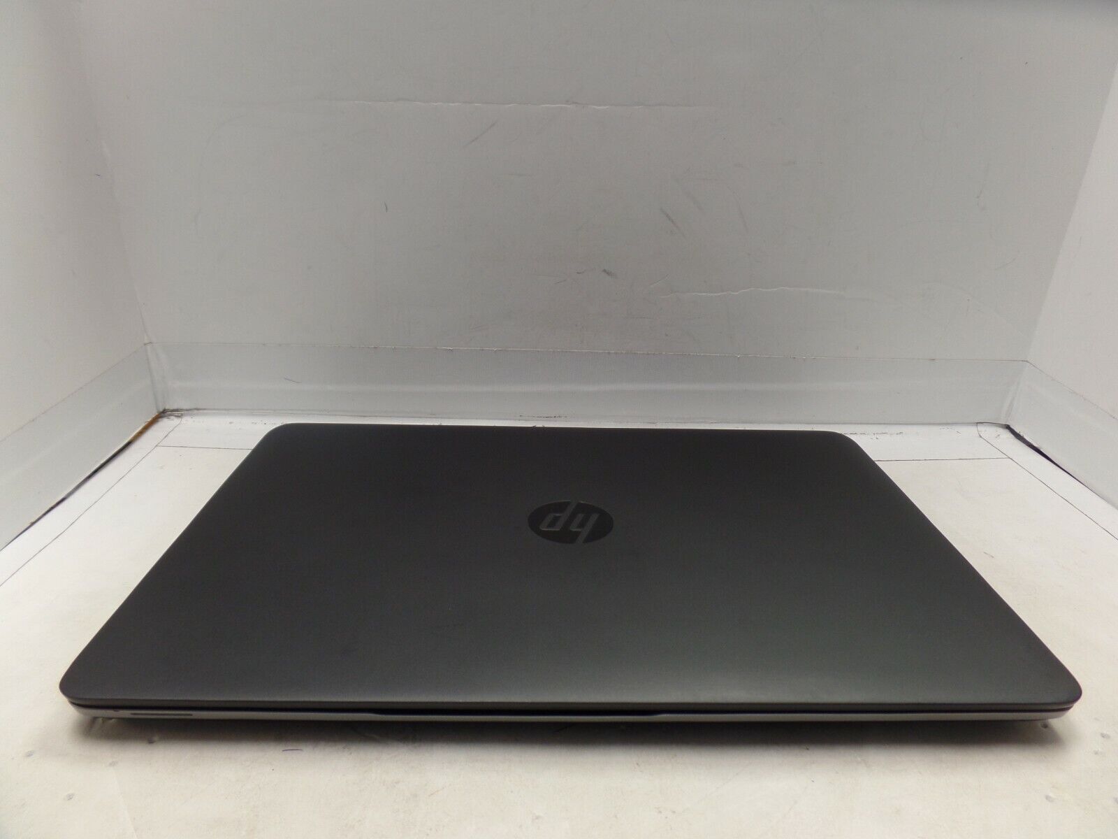 HP EliteBook 850 G2 (L4A23UT#ABA) 2.3GHZ i5-5300U 8GB 180GB SSD WIN10
