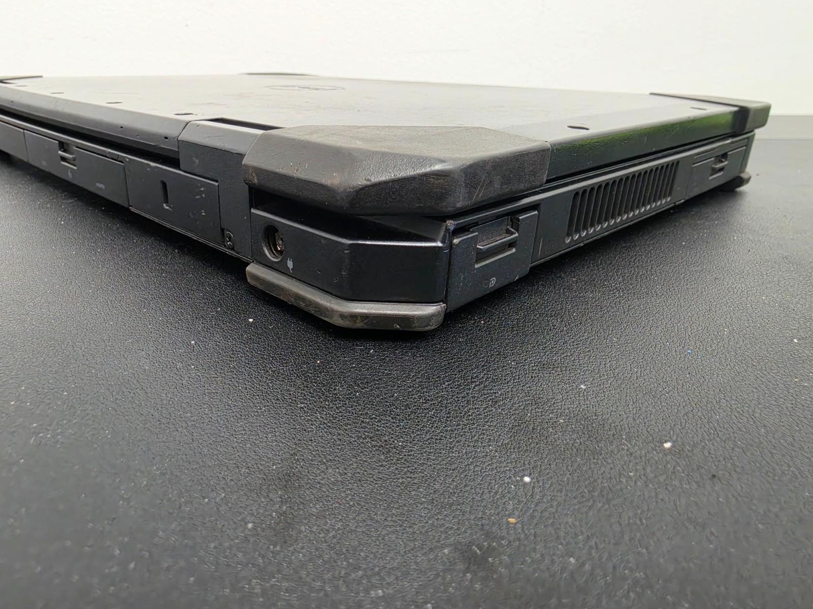 Dell Latitude 5420 Rugged Intel i7-8650U FHD Touch ***LTE*** 4GB Ram 128GB SSD