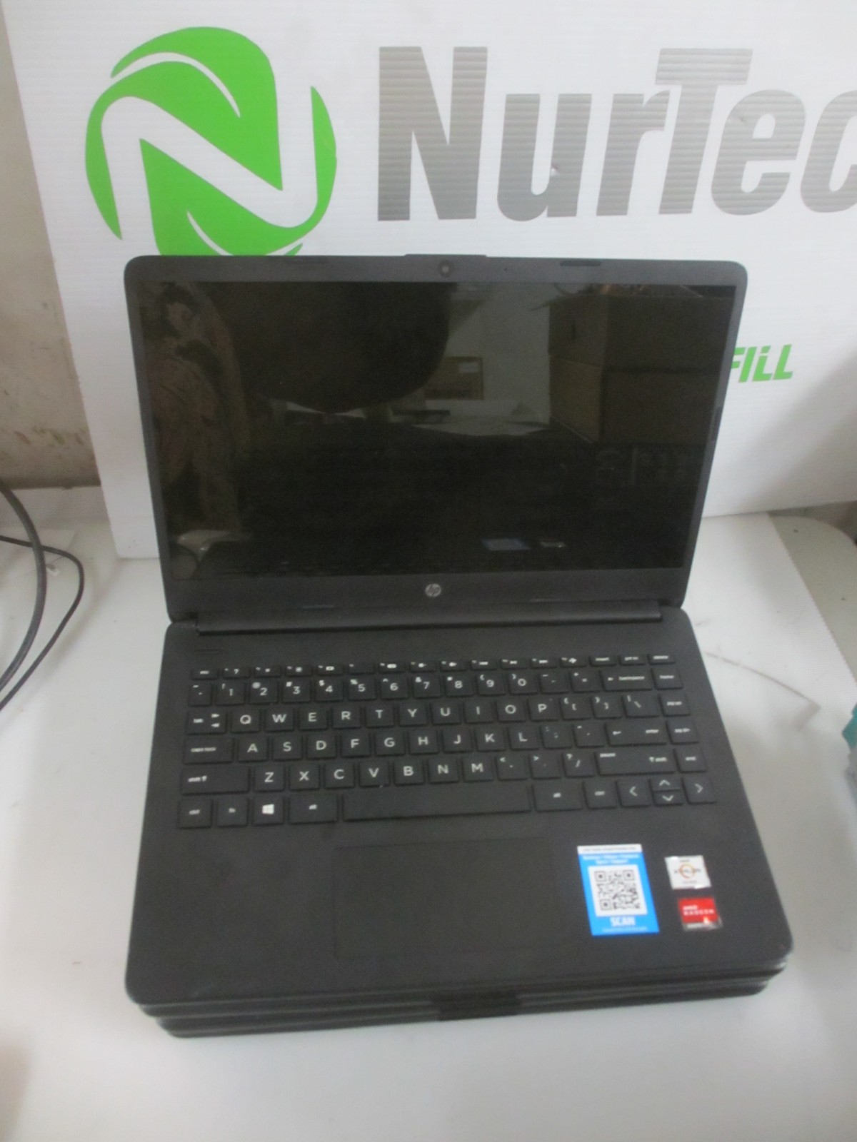 LOT 4 HP Laptop 14-FQ0013DX Athlon Silver 3050U 2.3GHz 8GB 128GB BAD BTRY + AC