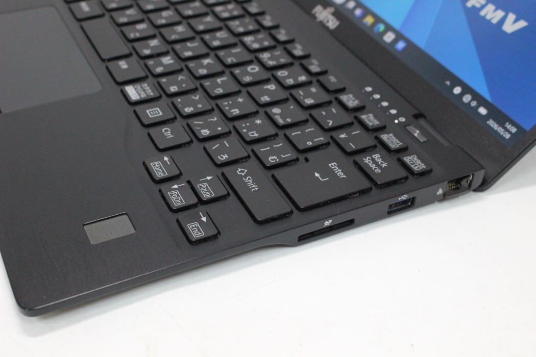 Fujitsu Lifebook U9311/F Core i3-1125G4 4GB SSD 256GB Win 11 Pro