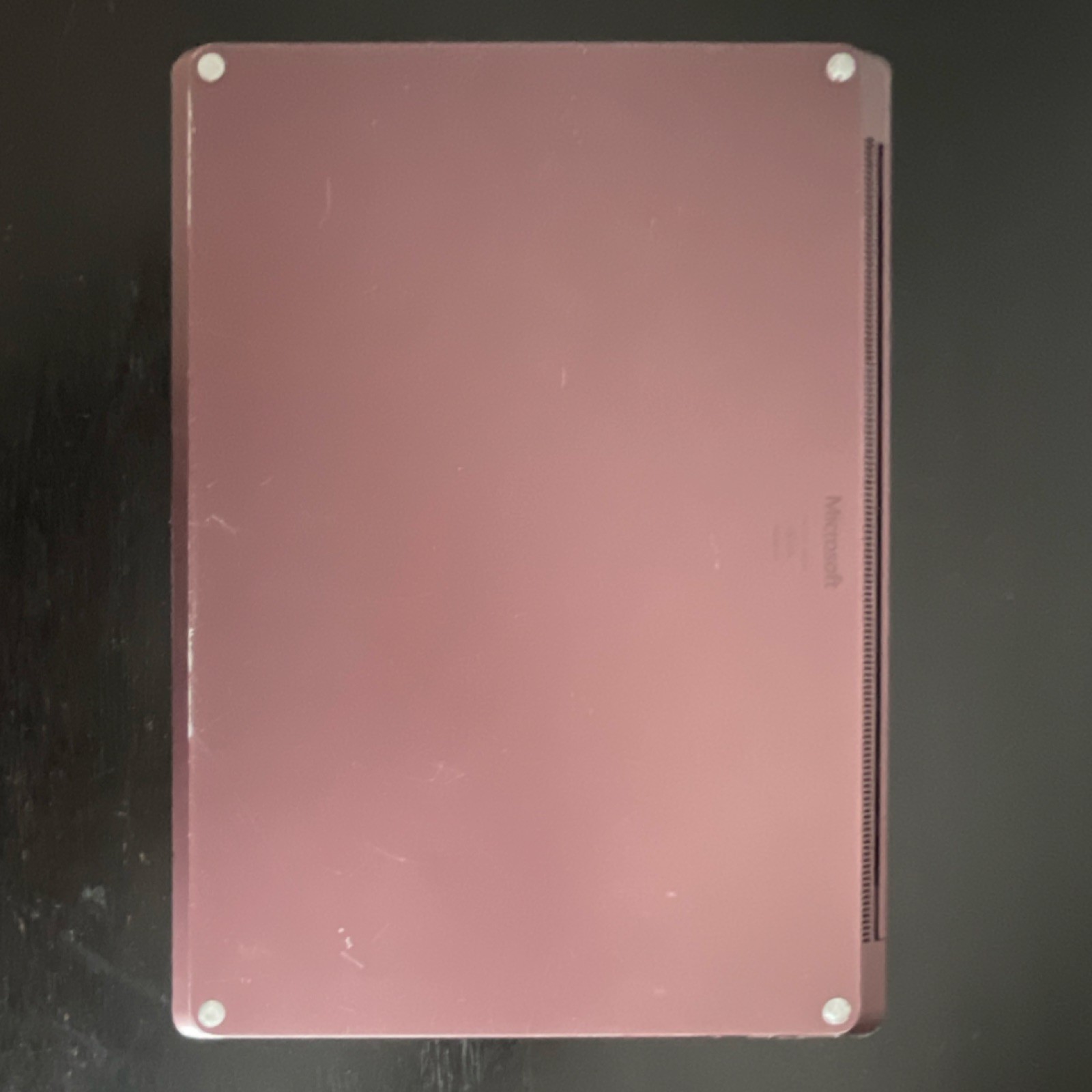 Microsoft Surface Laptop 2 – Burgundy
