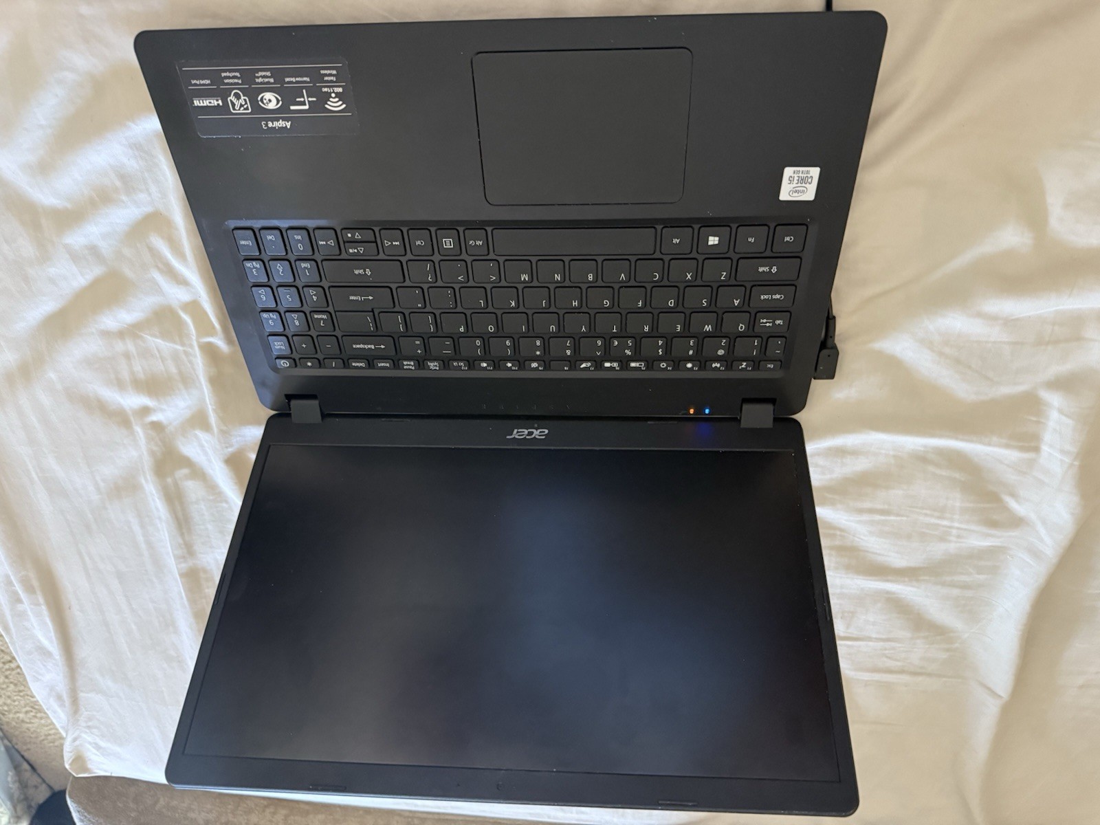 Acer Aspire 3 A315-21G-27XB 15.6″ (128GB SSD, 2.00 GHz, 4GB) Laptop – Black