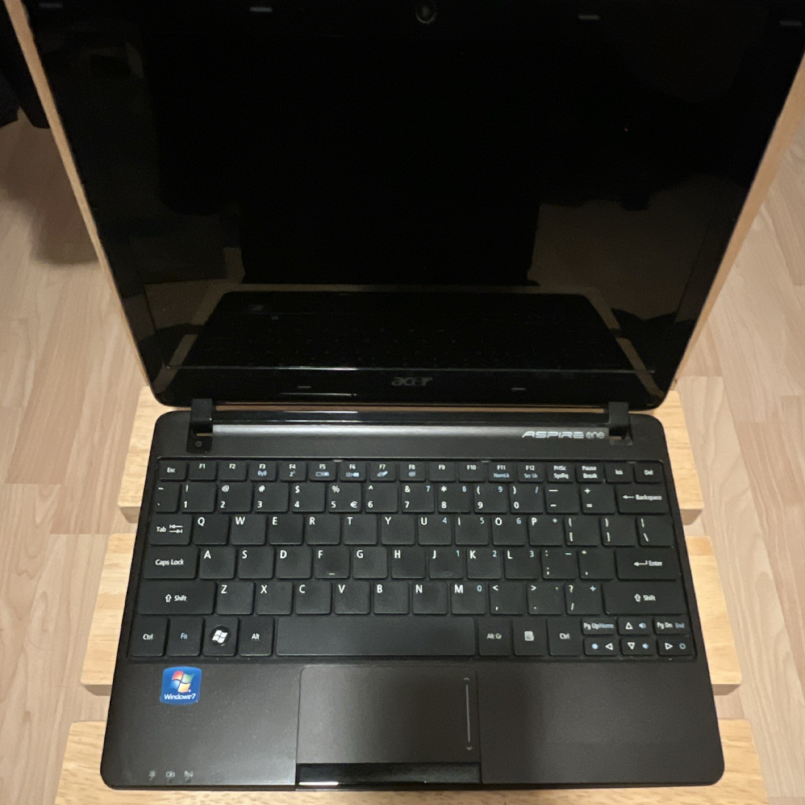 Acer Aspire one 722-BZ454 Notebook Laptop