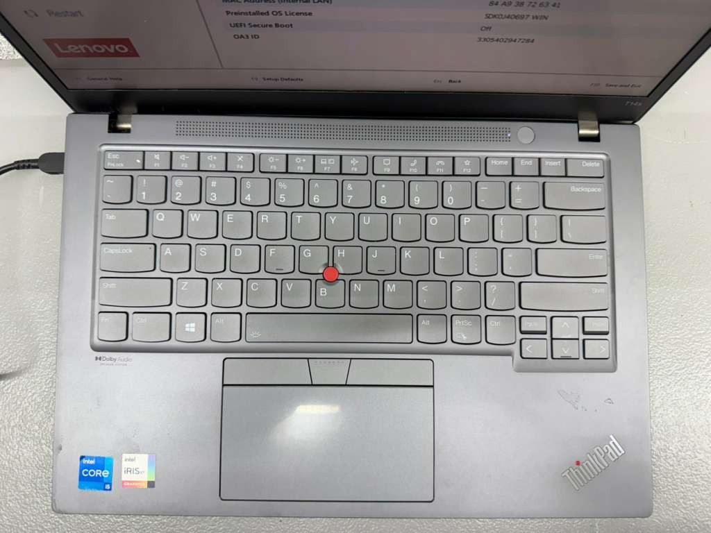 Lenovo ThinkPad T14s G2 Laptop i5-1135G7 – HINGE DAMAGE