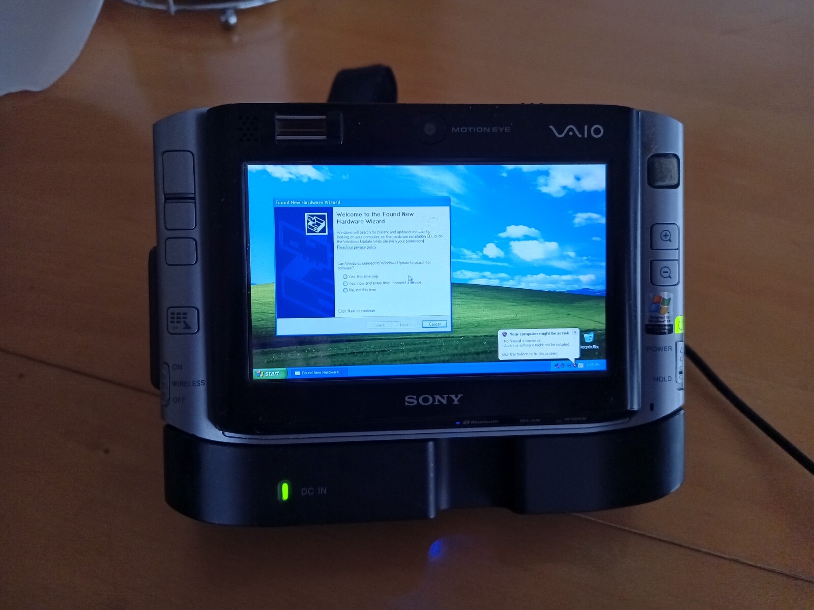 Sony VAIO Ultraportable Micro PC 512MB 30GB Intel Core Solo (VGN-UX180P)
