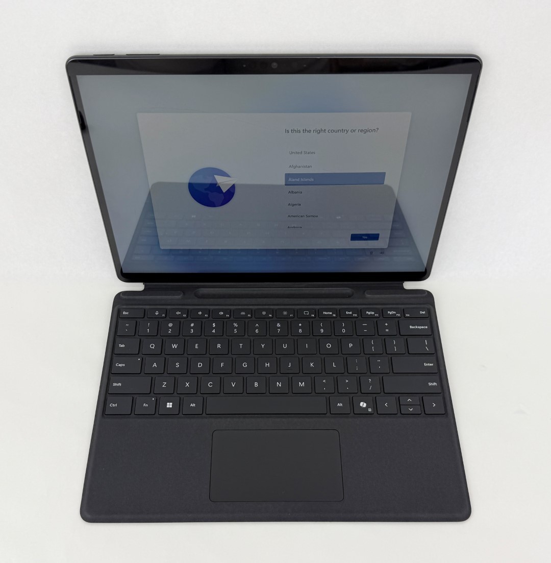 Microsoft Surface Pro 9 13″ 2880×1920 Touch i7-1255U 16GB 512GB W11H + Kbrd