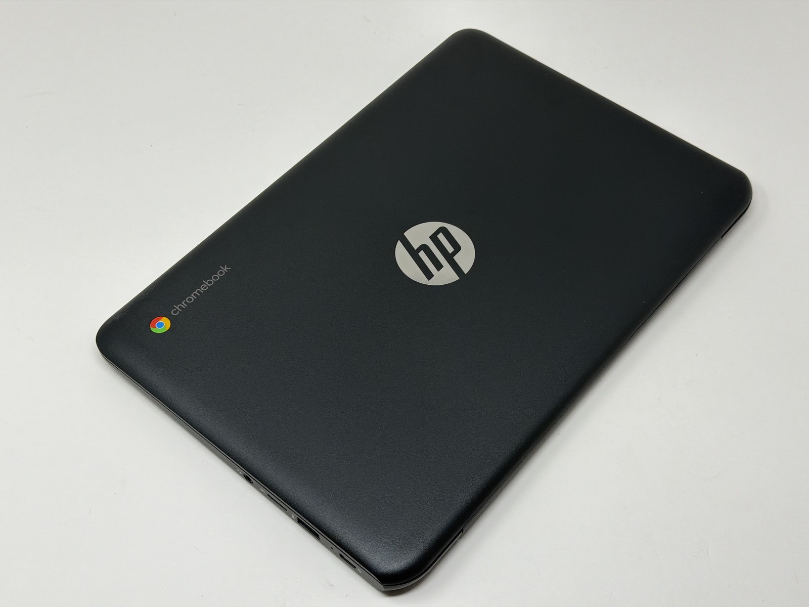 HP Chromebook 11a-nb0013dx Intel Celeron N3350 4GB RAM 32GB eMMC 11.6in HD Ash G