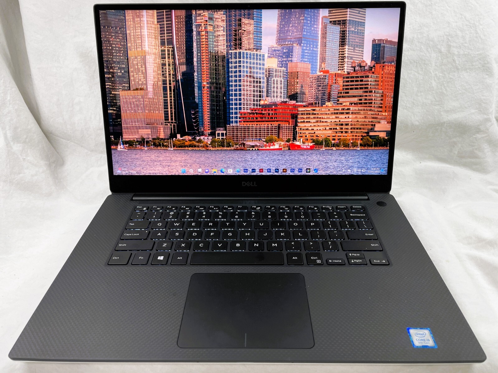 Dell XPS 15 7590 4K TOUCH ✔i9-9980HK ✔32GB RAM ✔2TB SSD✔ Grade A