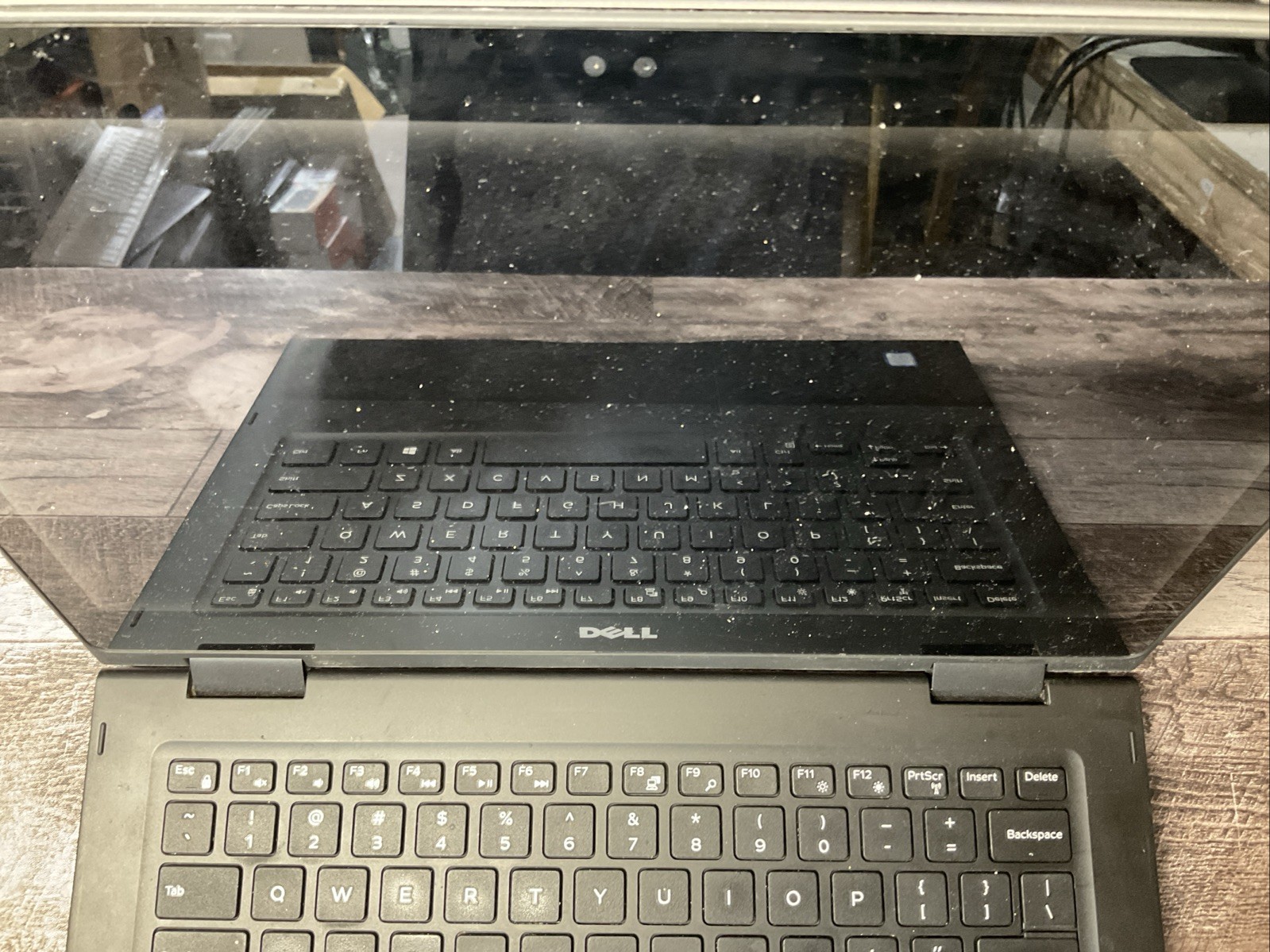 Latitude 3390 2-in-1 / i5 8th / No RAM Laptop Notebook PC / C20