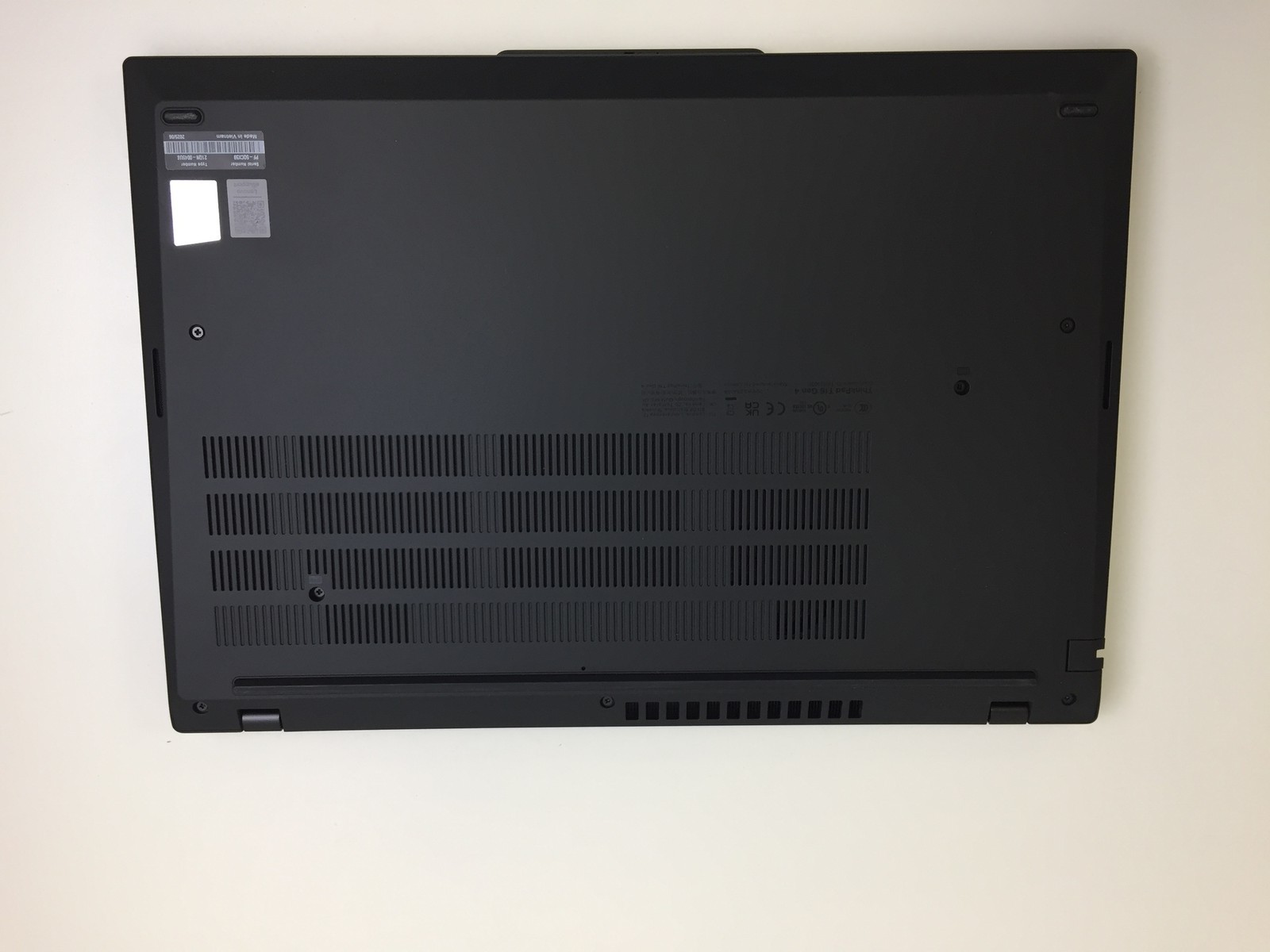 Lenovo ThinkPad T16 Gen 4 21QN0045US – AMD Ryzen AI 5 PRO,16GB RAM, 256GB SSD