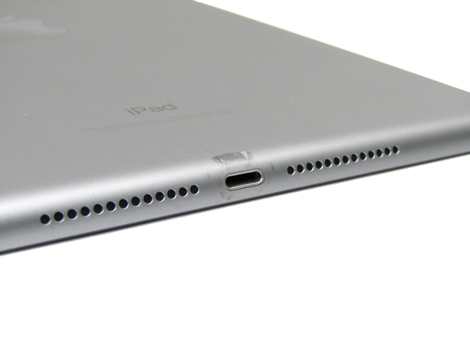 Apple iPad 6 A1893 7,5 32GB 9.7″ | Space Gray | WiFi Only | Health: 90%