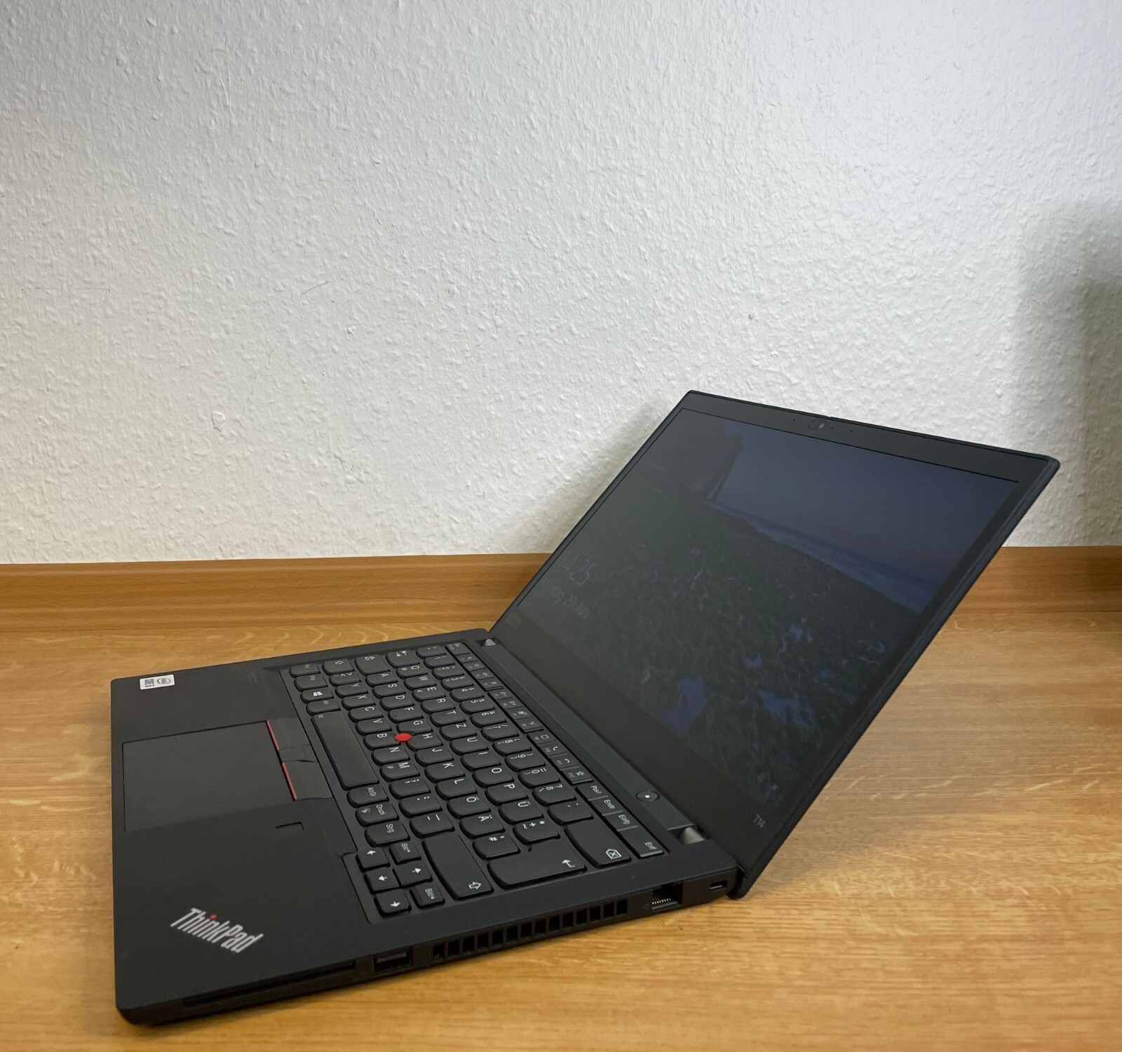 Lenovo ThinkPad T14s Gen2 i5-1135G7 GERMAN BACKLIT 14″ FHD LTE Notebook/Laptop