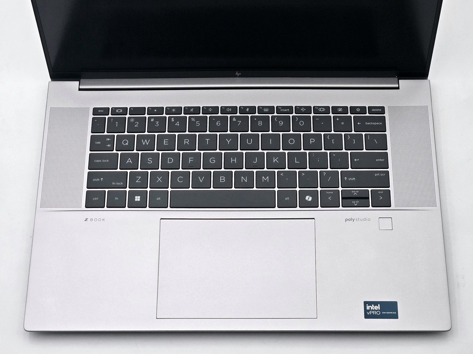 ZBook Studio G11 16″ UHD 4K+ ULTRA 7 165H 512GB 32GB W11P RTX 1000 Ada 120Hz WTY