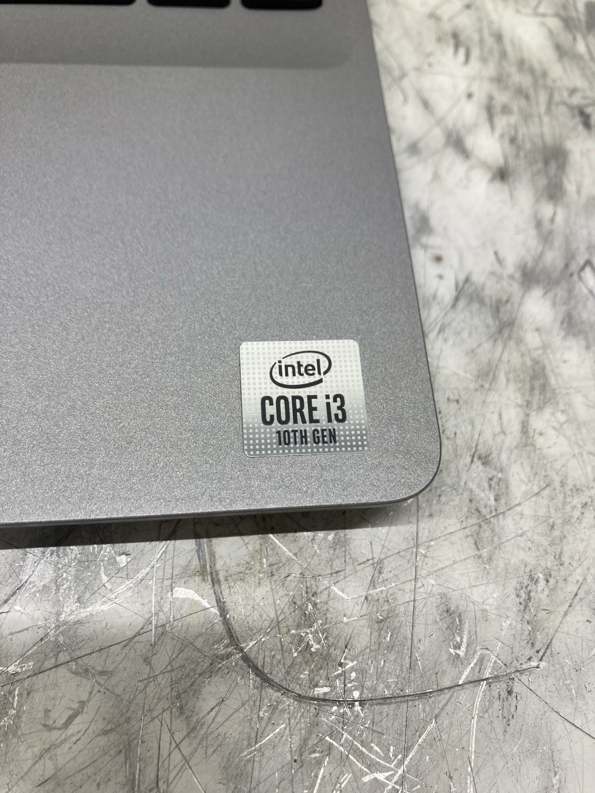 Dell Latitude 5510 Intel Core i3-10th Gen. 15.6″ Laptop NO RAM/SSD/OS | NO POWER