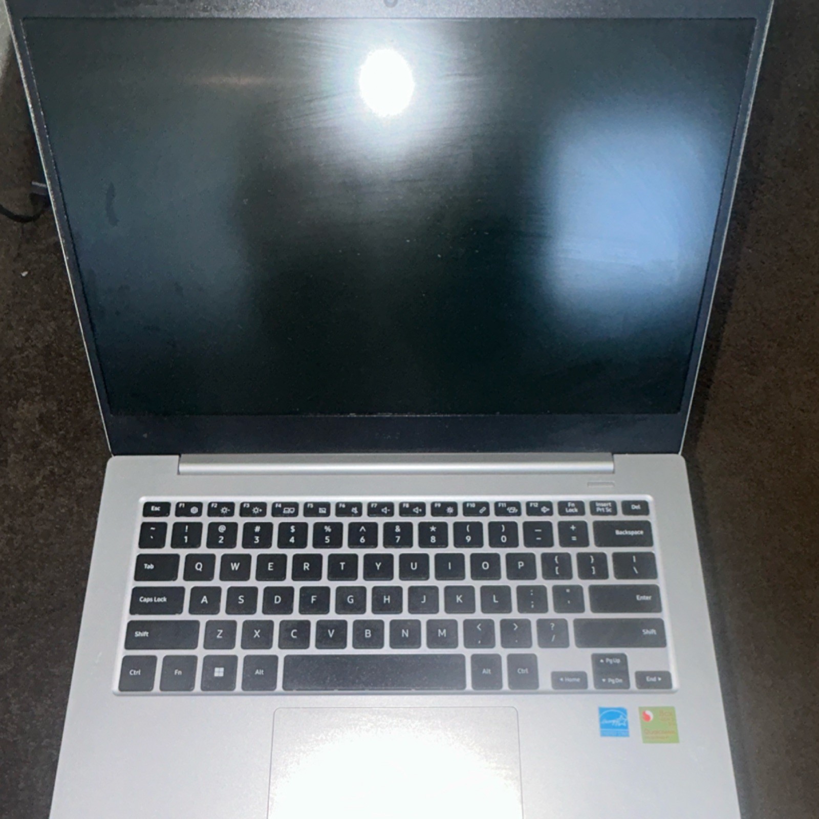 Samsung Notebook Laptop Silver Intel Core i3 Portable Computer Sleek Design