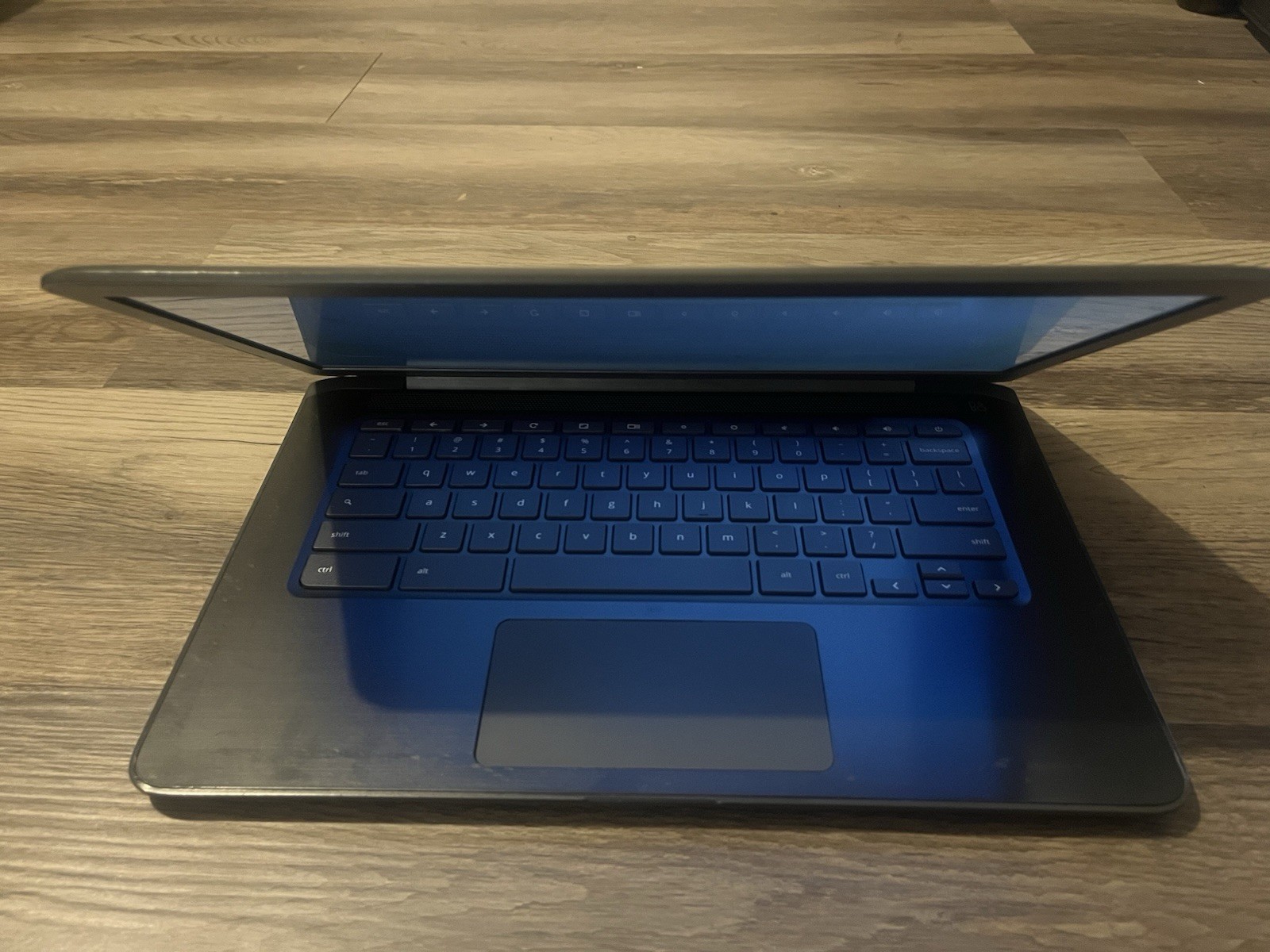 HP Chromebook 14 G5 14 inch | 32GB | AMD A6 | 1.8GHz| 4GB RAM No Power Adapter