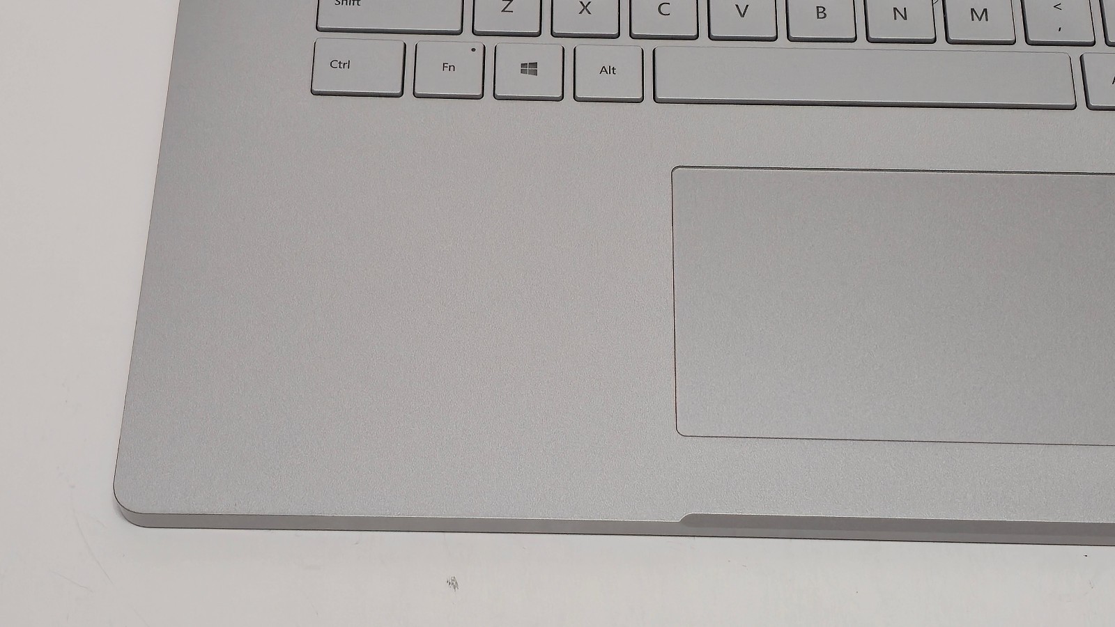 Surface Book 3 15″ (1899) i7-1065G7 32GB RAM 1TB SSD GTX 1660 GPU 6GB GDDR6