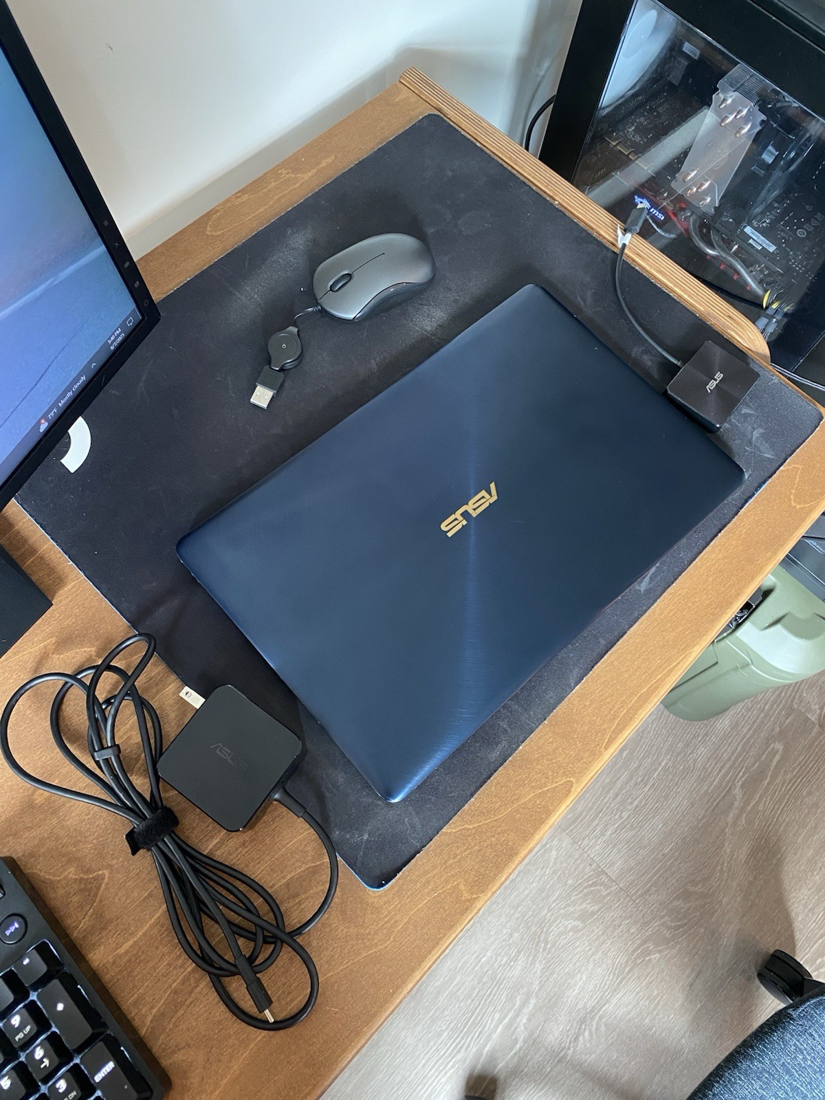 Asus Zenbook 3 Delux UX490U 12.5“ Core I7