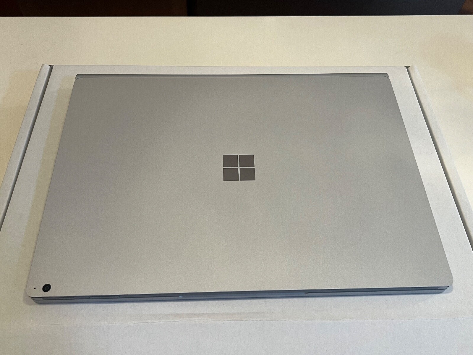 *NEW* Surface Book 2 15 Inch i7 8650 256GB SSD 16GB RAM GeForce GTX 1060