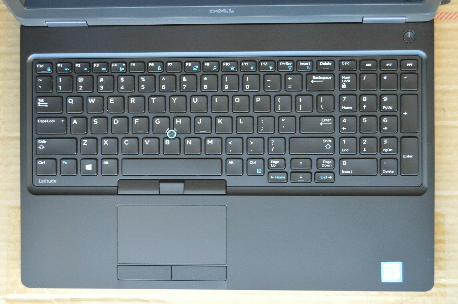 Dell Latitude 5580 1080P IPS i7-7820HQ 16GB 512GB Backlit KB