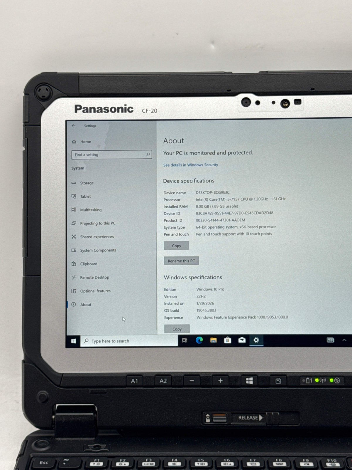 Panasonic Toughbook CF-20 10.1″ Core 15-7y57 8GB RAM 256GB SSD – Marks on Screen