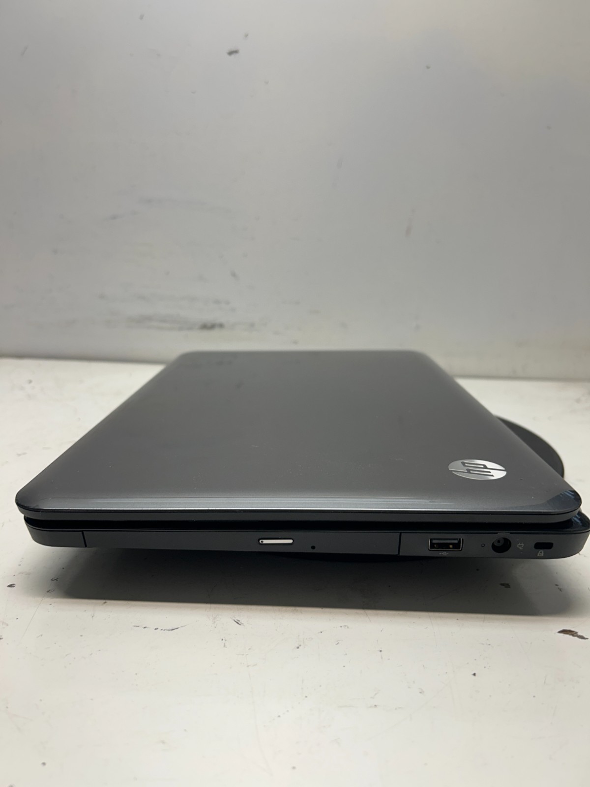 HP g6-1b60us AMD A4-3300M 1900Hz 2GB NO HDD NO BAT