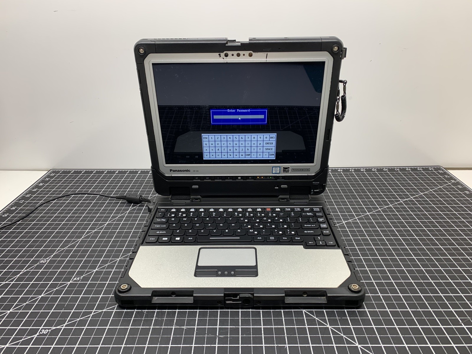 Panasonic Toughbook CF-33 Core i5 7th Gen | 16GB, NO SSD, Bios Locked | #P203