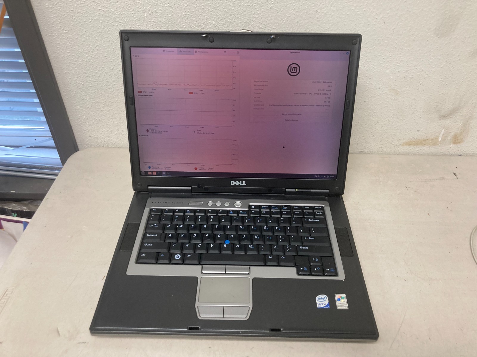 Dell Laptop Core 2 Duo 2.40GHz 2GB RAM 100GB HDD Windows X11