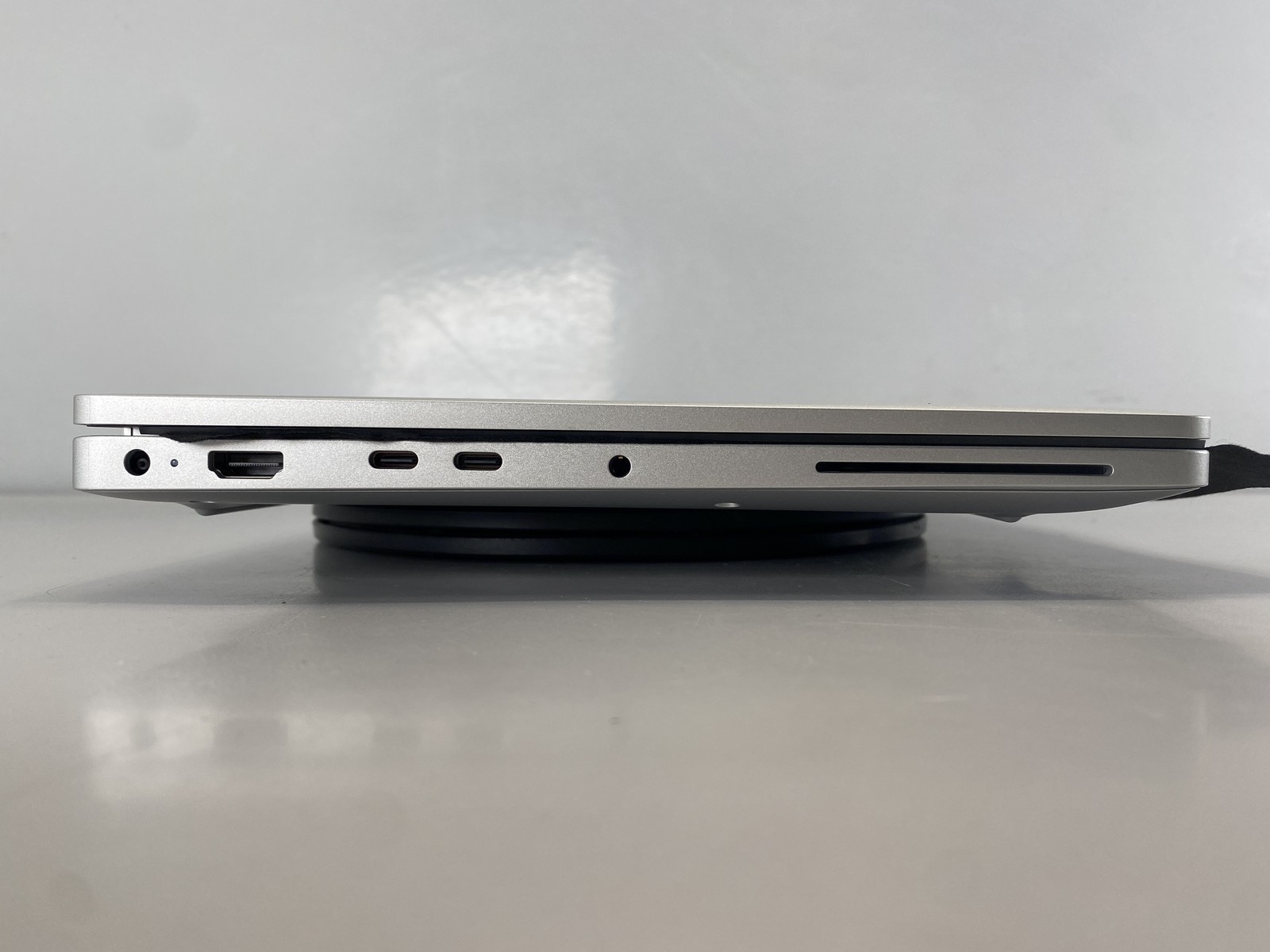 Dell Laptop Pro 14 14250 14″ Intel Core Ultra 7 265U 512GB- Silver