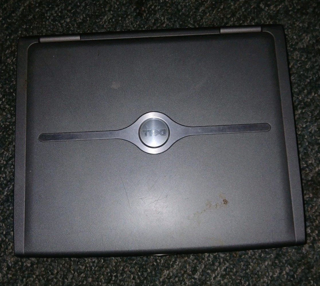 Dell Inspiron 1150 PP08L Laptop FOR PARTS OR REPAIR
