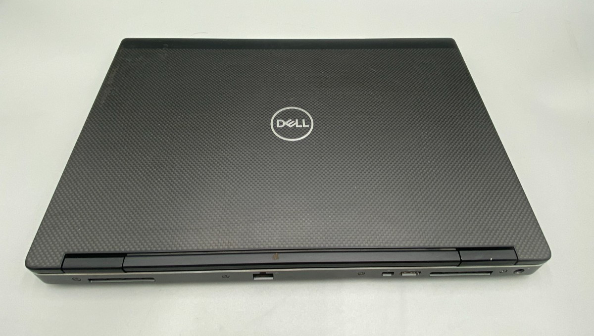 Dell Precision 7530 15.6″ i7-8850H 2.6GHz 1TB SSD 16GB DDR4 Black Laptop Fair/AC