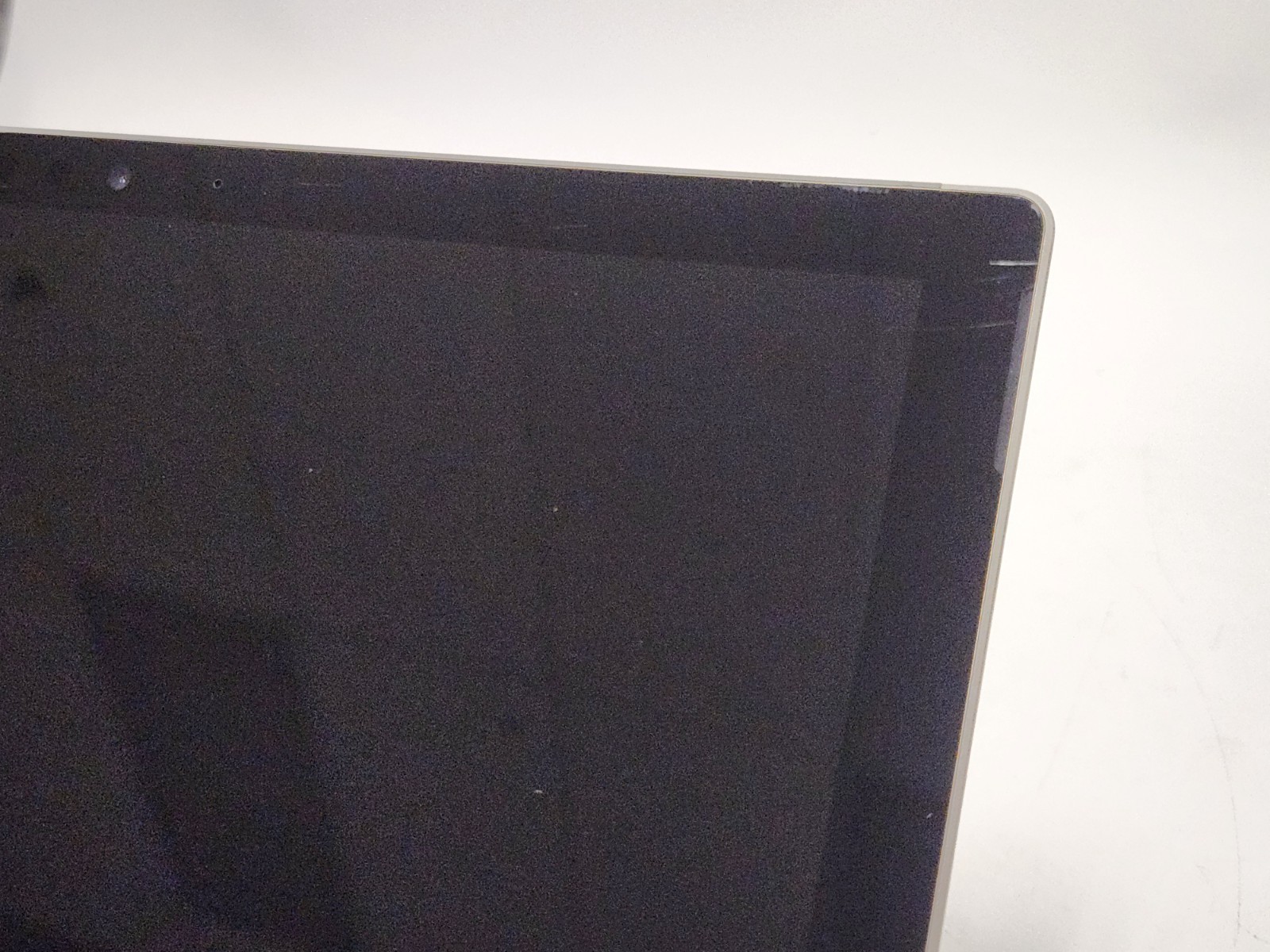 Microsoft Surface Pro 6 1796 Core i7-8650U 1.90GHz 16GB RAM 512GB SSD W11P