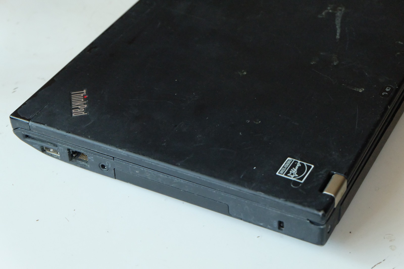 Lenovo ThinkPad X230 i5-3320M / 8 GB / 0HD [POOR COSMETIC SHAPE]