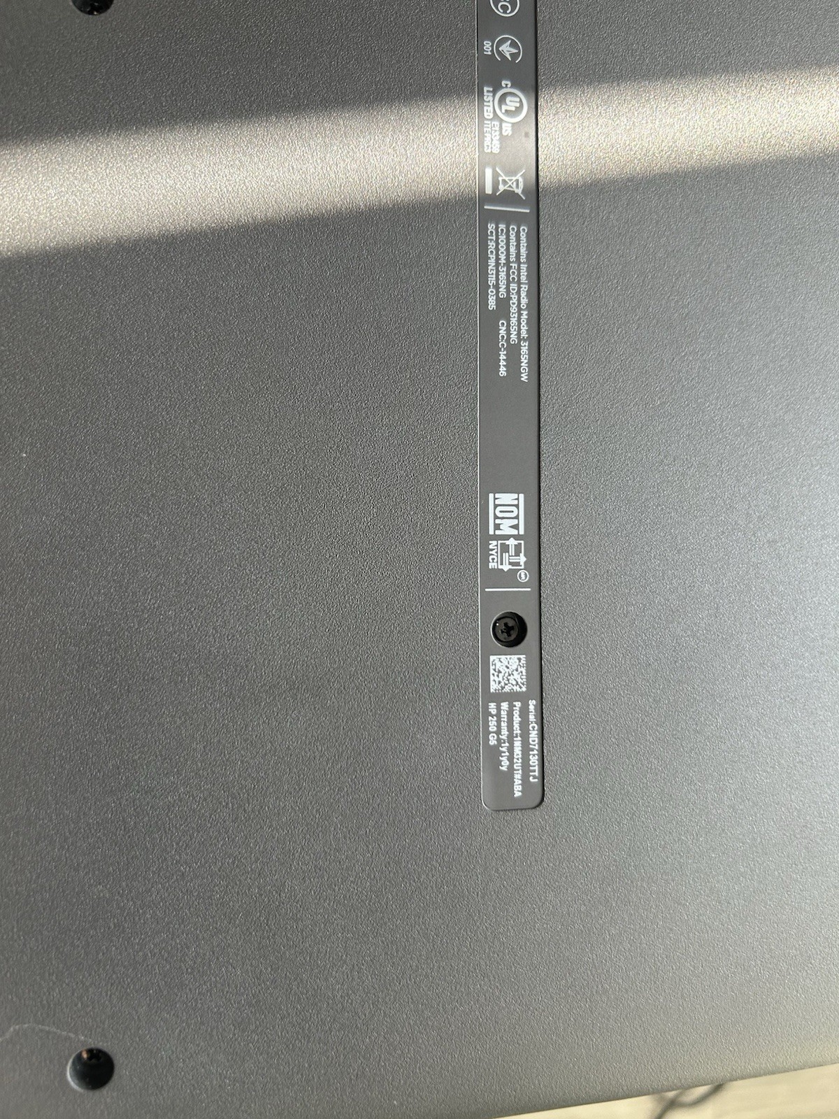 HP 250-G5 Laptop 15.6″ Intel Core I3 5005U, 2.0 GHz, 8.0 GB RAM, Windows 10