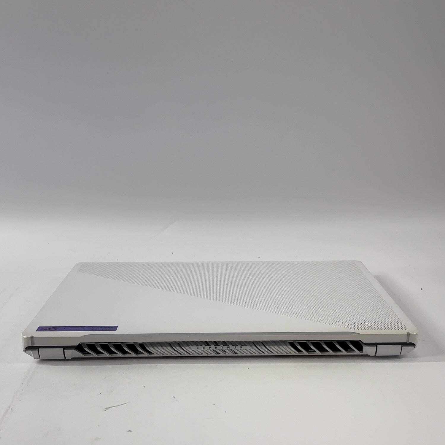 Broken Asus ROG Zephyrus G14 Ryzen 9 6900HS 16GB RAM 1TB SSD AMD Radeon RX 6700S