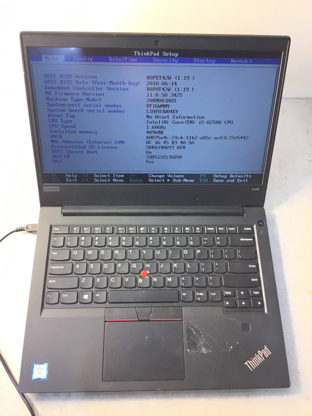 Lenovo ThinkPad E480, i5-8250 1.60Ghz, 4GB RAM, NO HDD