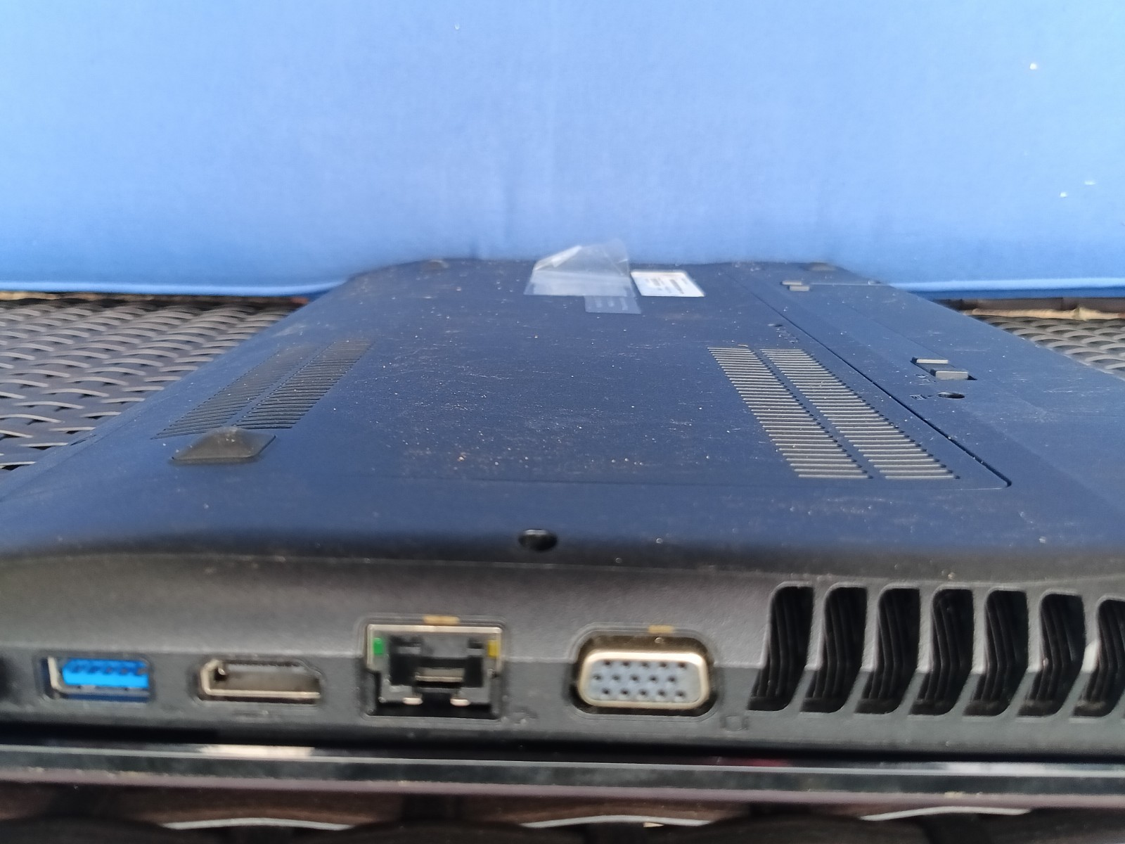 Lenovo Ideapad Z580 15″ Laptop With Charger! Fully Functional