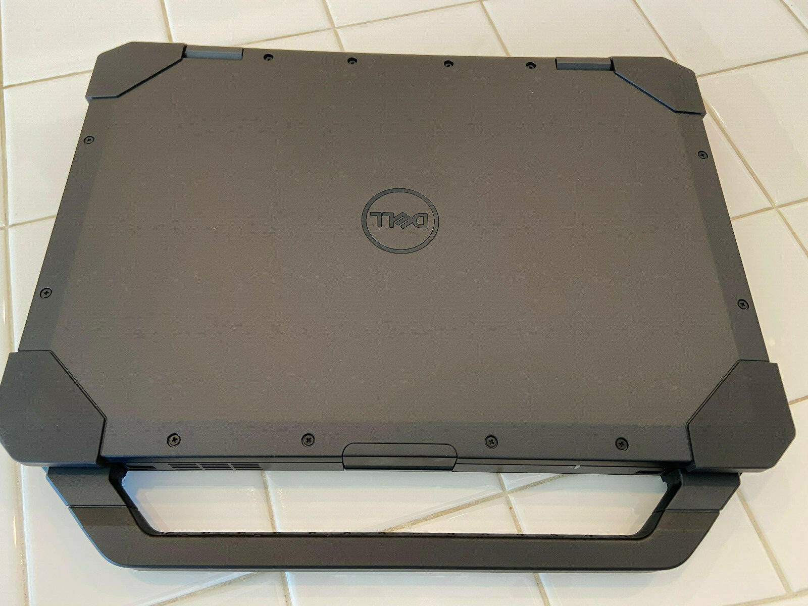 Dell Ultra Rugged 5420 Toughbook 1920 x 1080 i3 7th Gen CPU 256B SSD 16GB RAM
