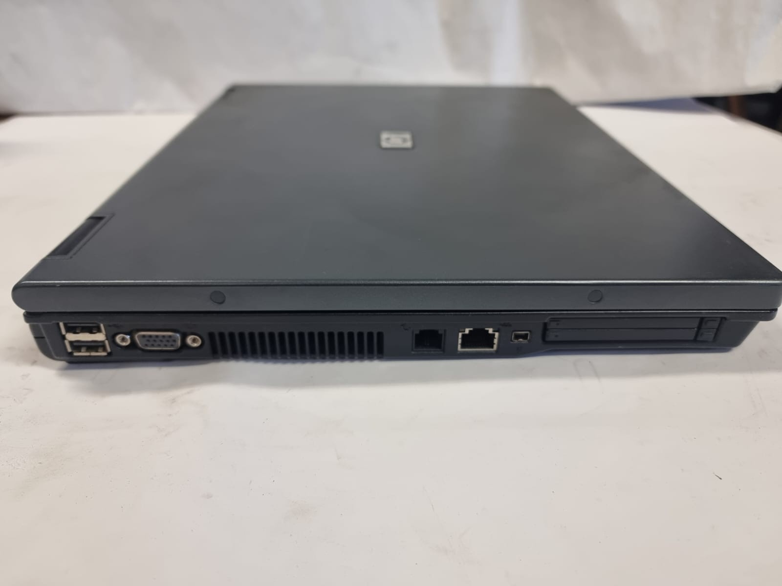 HP Compaq NC6120 Laptop Intel Centrino / No RAM/ No HDD / AS IS / Part only