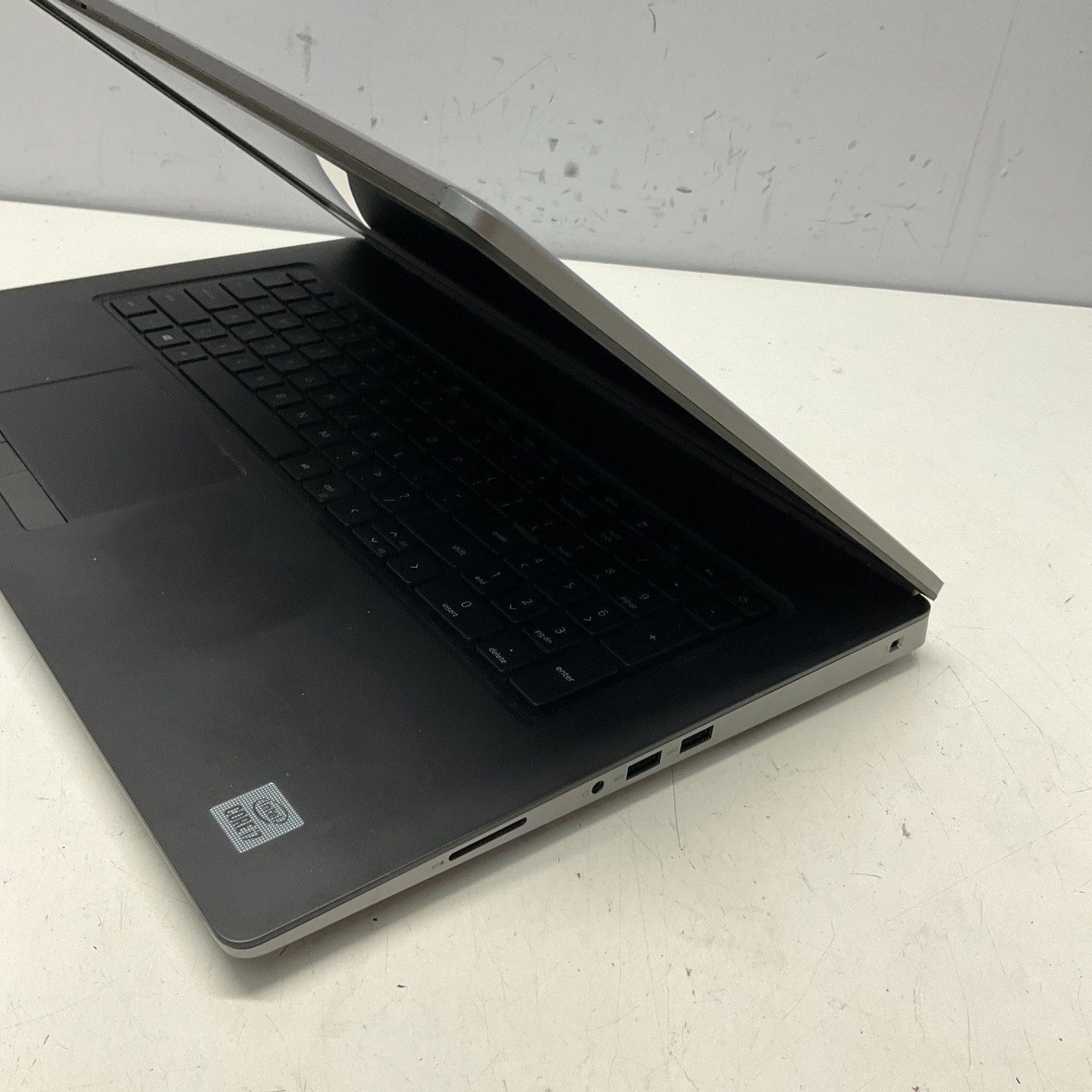 Dell Precision 7750 17.3 FHD i7-10750H 2.60GHz 32GB 128GB Quadro RTX 5000 BIOS